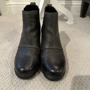 Sorrel Hidden Heel Joan of Arc boots size 7.5
